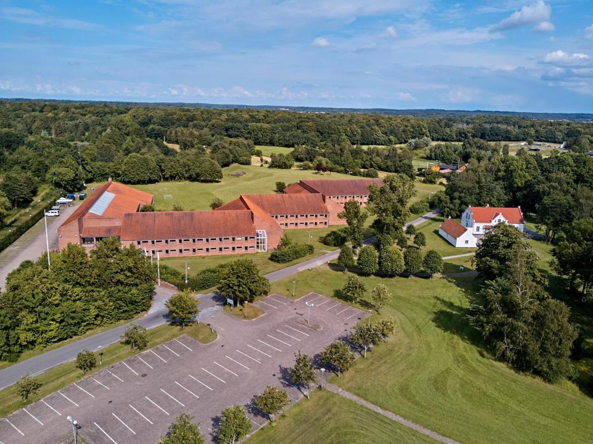 Bymose Hegn Hotel & Kursuscenter Helsinge Dış mekan fotoğraf