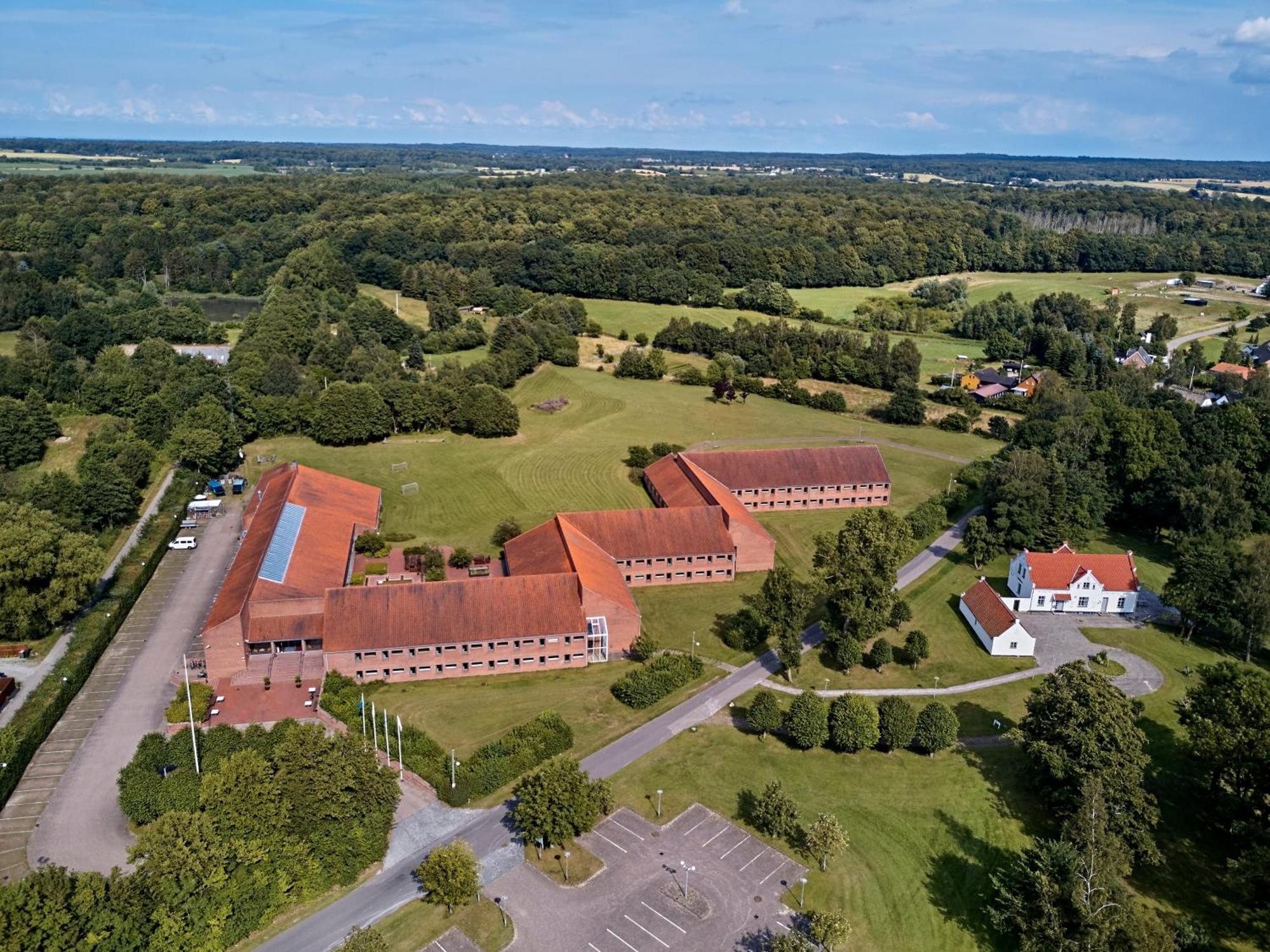 Bymose Hegn Hotel & Kursuscenter Helsinge Dış mekan fotoğraf